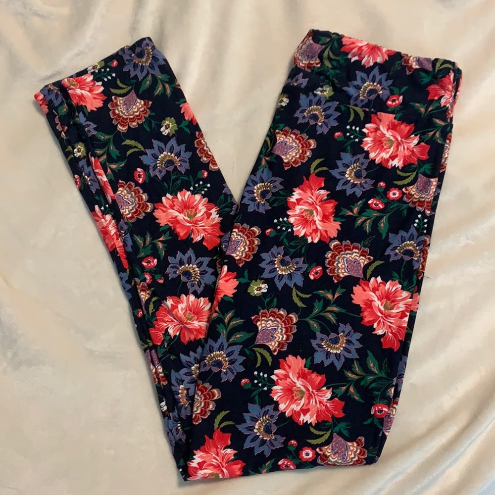 Amelia James floral leggings